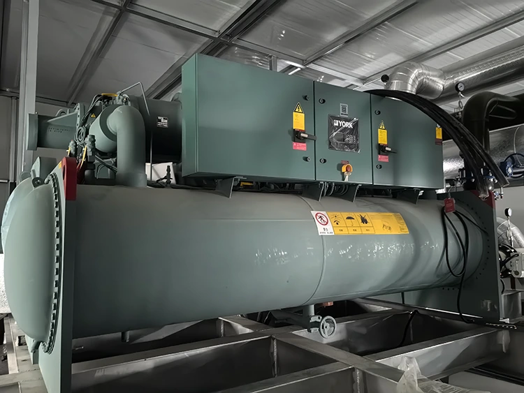 Water-Cooled Screw Chiller Unit
