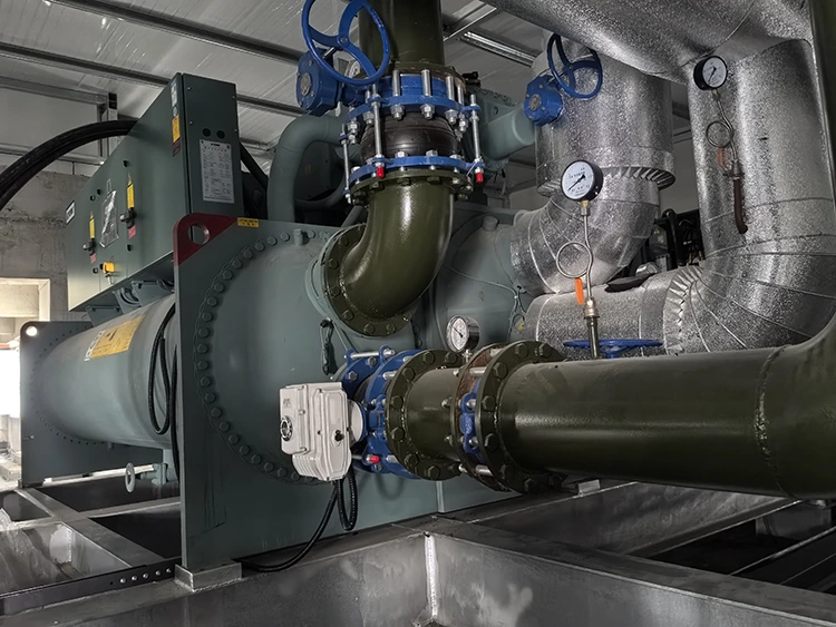 Water-Cooled Screw Chiller Unit